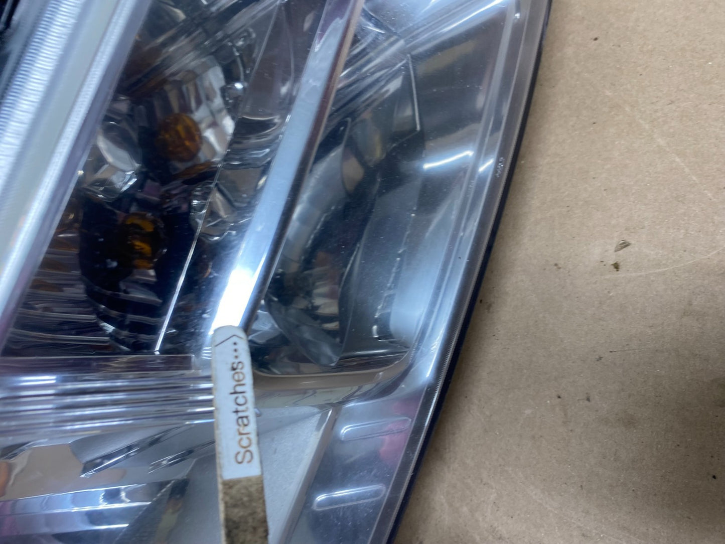 2009 to 2017 Dodge Journey Headlight Right Passenger Rh Halogen AG4531 DW3