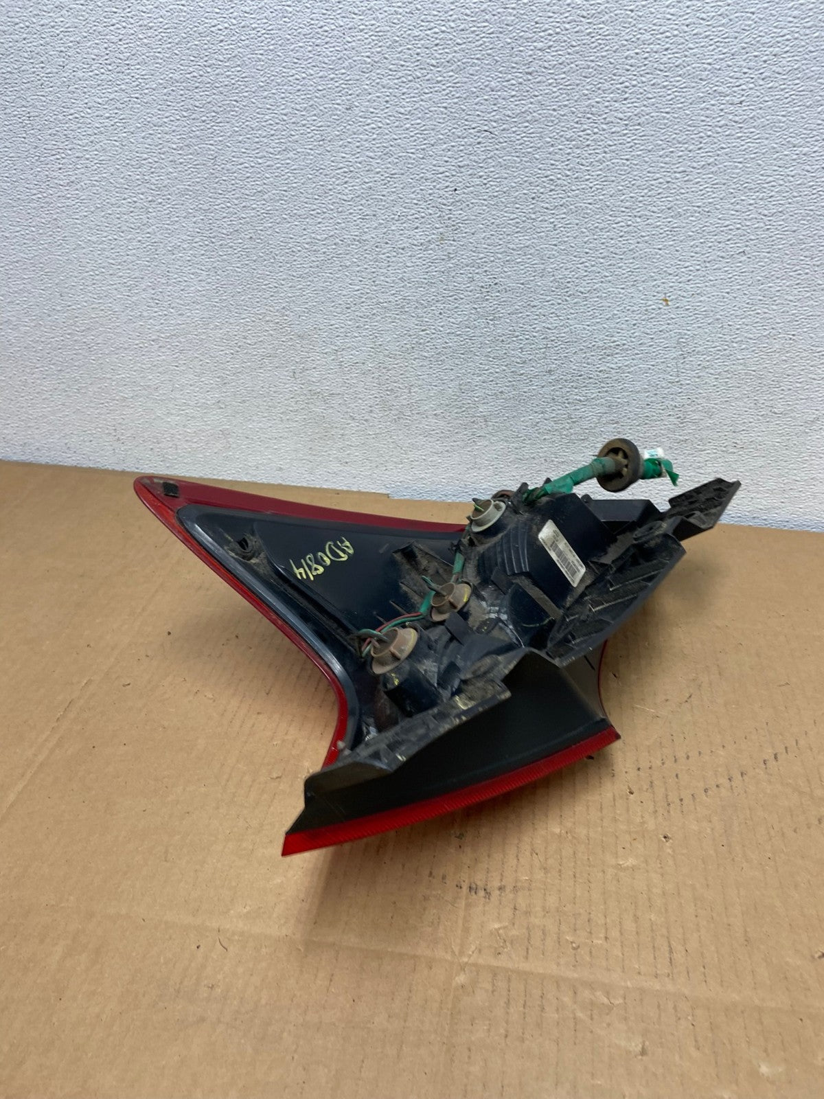 2014 - 2019 Nissan Versa Note Hatchback Left Driver LH Tail Light AD0814 LK4