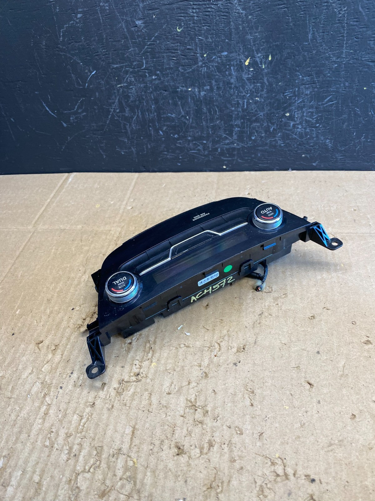 2015 - 2016 Nissan Murano Temperature Climate A/C AC Control Panel AC4572 DG4