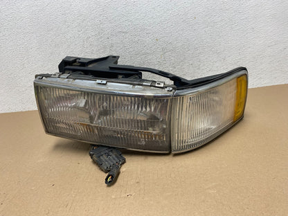 1994 1995 1996 Cadillac Deville Left Driver LH Headlight + Turn Signal AE7143 DW0