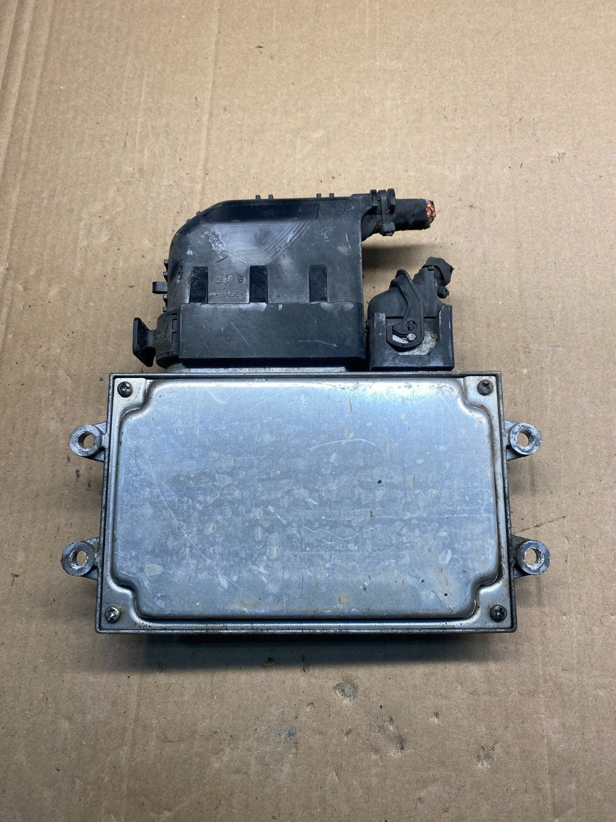 2011 - 2016 Kia Optima Oil Pump Control Module Computer 461503D120 ae7536 DG1