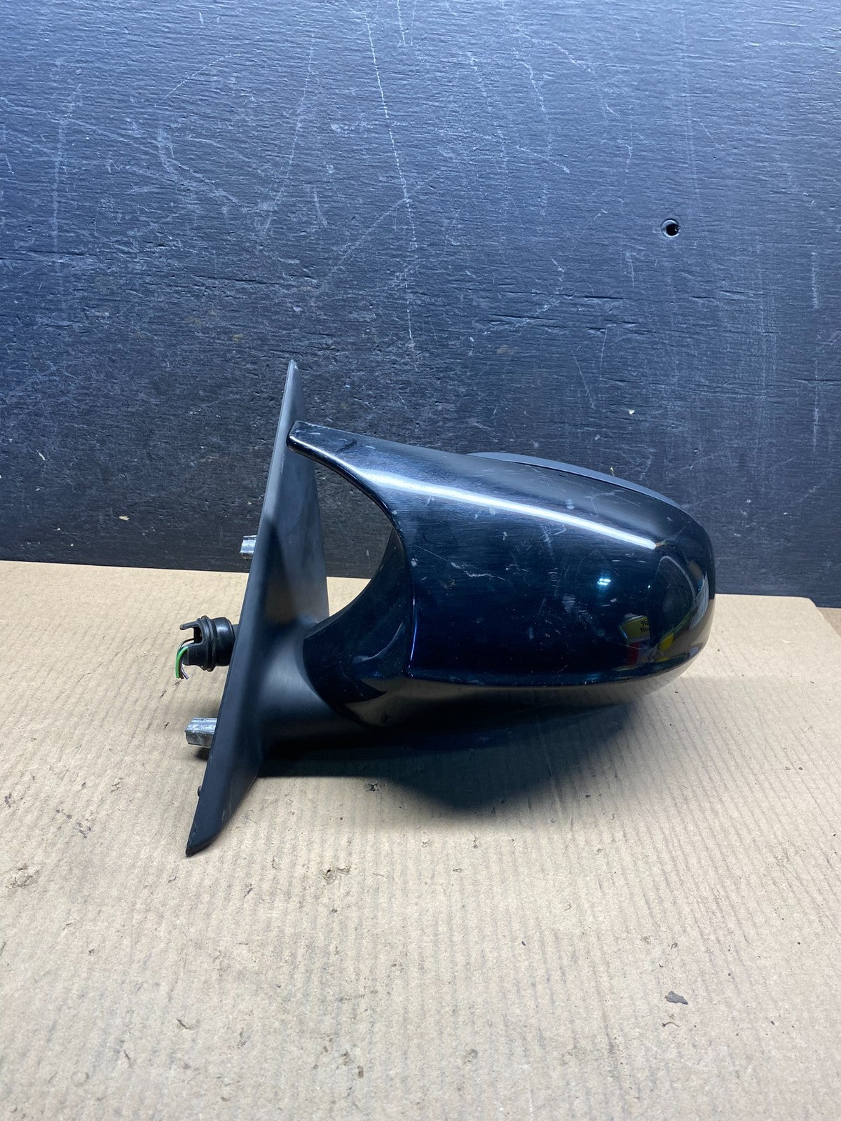 2009 to 2011 BMW 3-Series Left Driver LH Side View Door Mirror AH4559 DW0