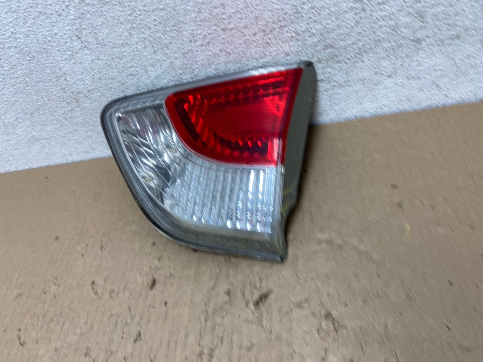 2013 to 2016 Nissan Pathfinder Right Passenger Inner Tail light AE9845 LK1