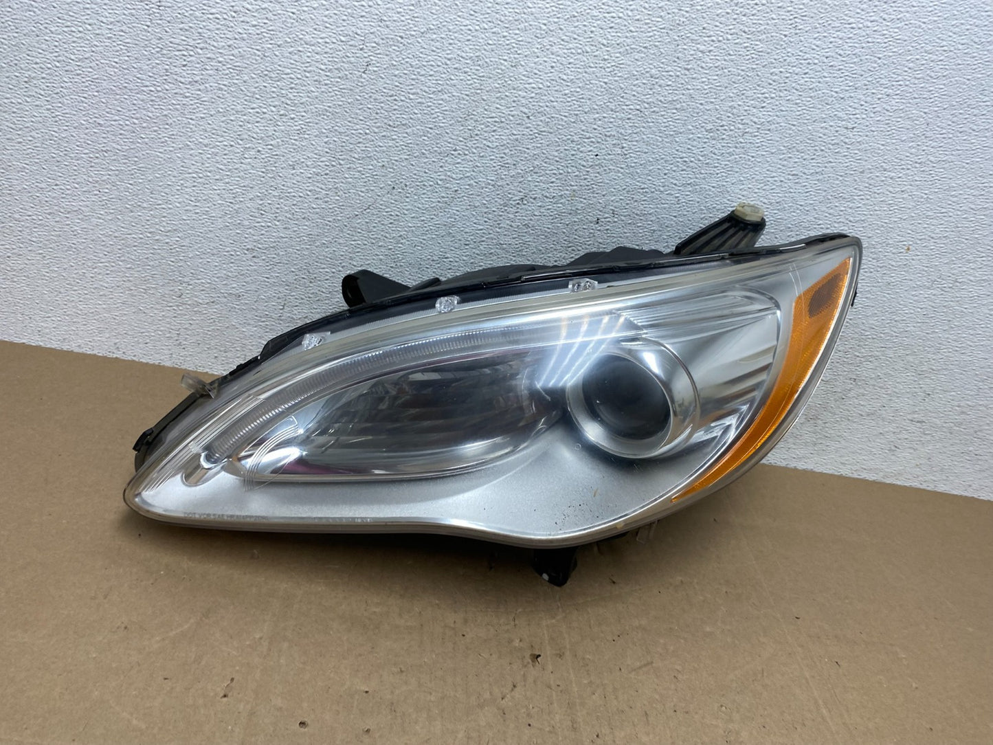 2011 2012 2013 2014 Chrysler 200 Left Driver Lh Side Headlight AE5020 DW0