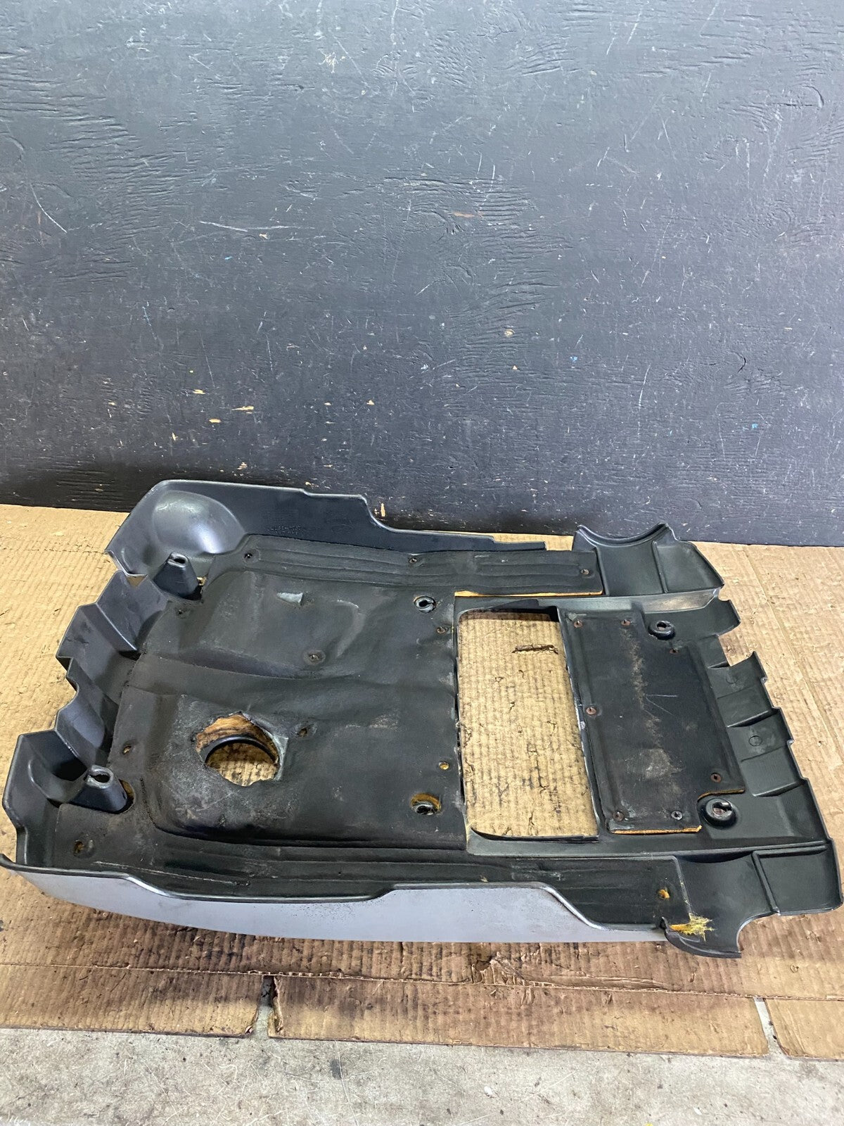 2001 - 2005 Hyundai XG350  V6 Engine Motor Cover N1972 PS6