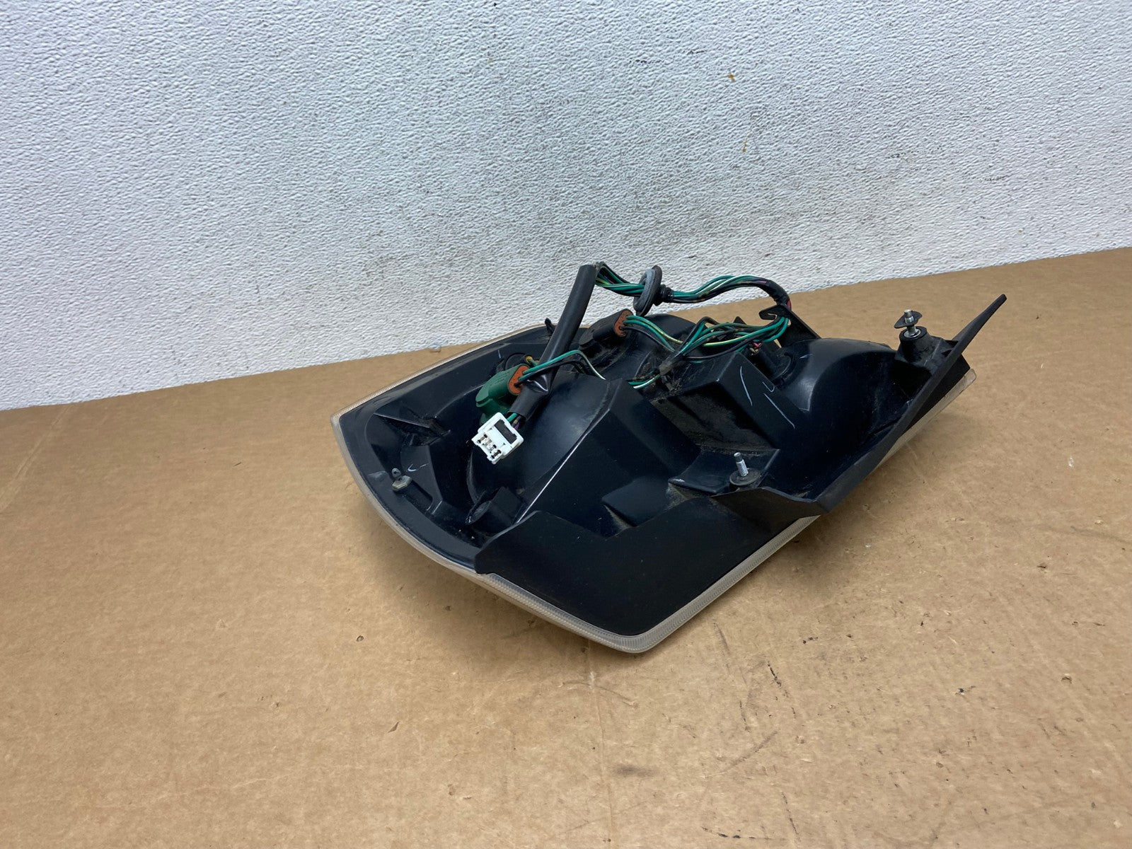 2007 to 2012 Nissan Sentra Left Driver LH Side Tail Light AD6239 LK5
