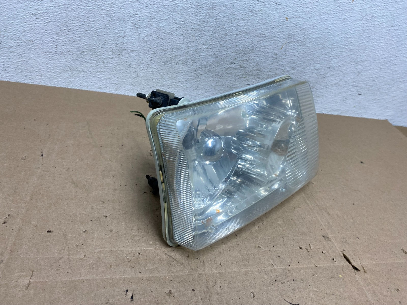 2001 - 2011 Ford Ranger Right Passenger RH Side Headlight ae5973 DG2