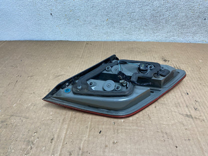 2013 to 2018 Ford Taurus Left Driver Lh Side Tail Light Inner AI8479 LK3