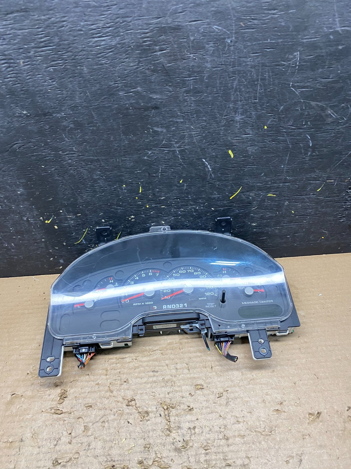 2004 2005 Ford Explorer Speedometer Cluster Gauge Oem s6296 DG0