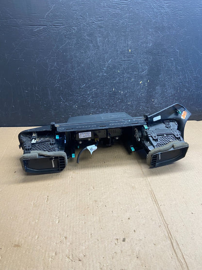 2020 to 2023 Ford Explorer Console Radio Display Screen Air Vent ae4444 DG3