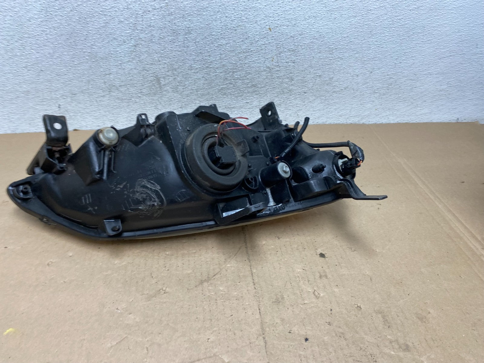 2001 - 2003 Honda Civic Coupe Headlight Halogen Left Driver LH AG4653 DW5
