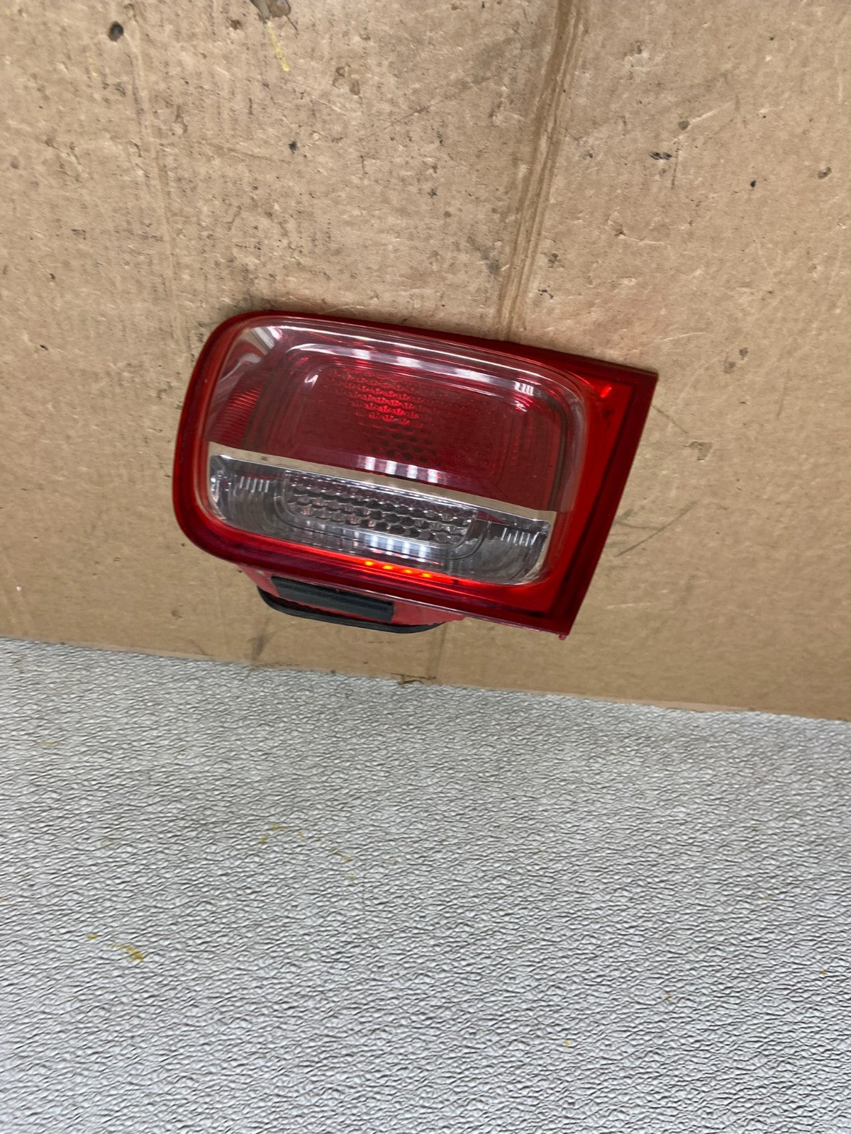 2013-2016 Chevrolet Malibu Right Passenger Rh Inner Tail Light Oem AA1567 GD0