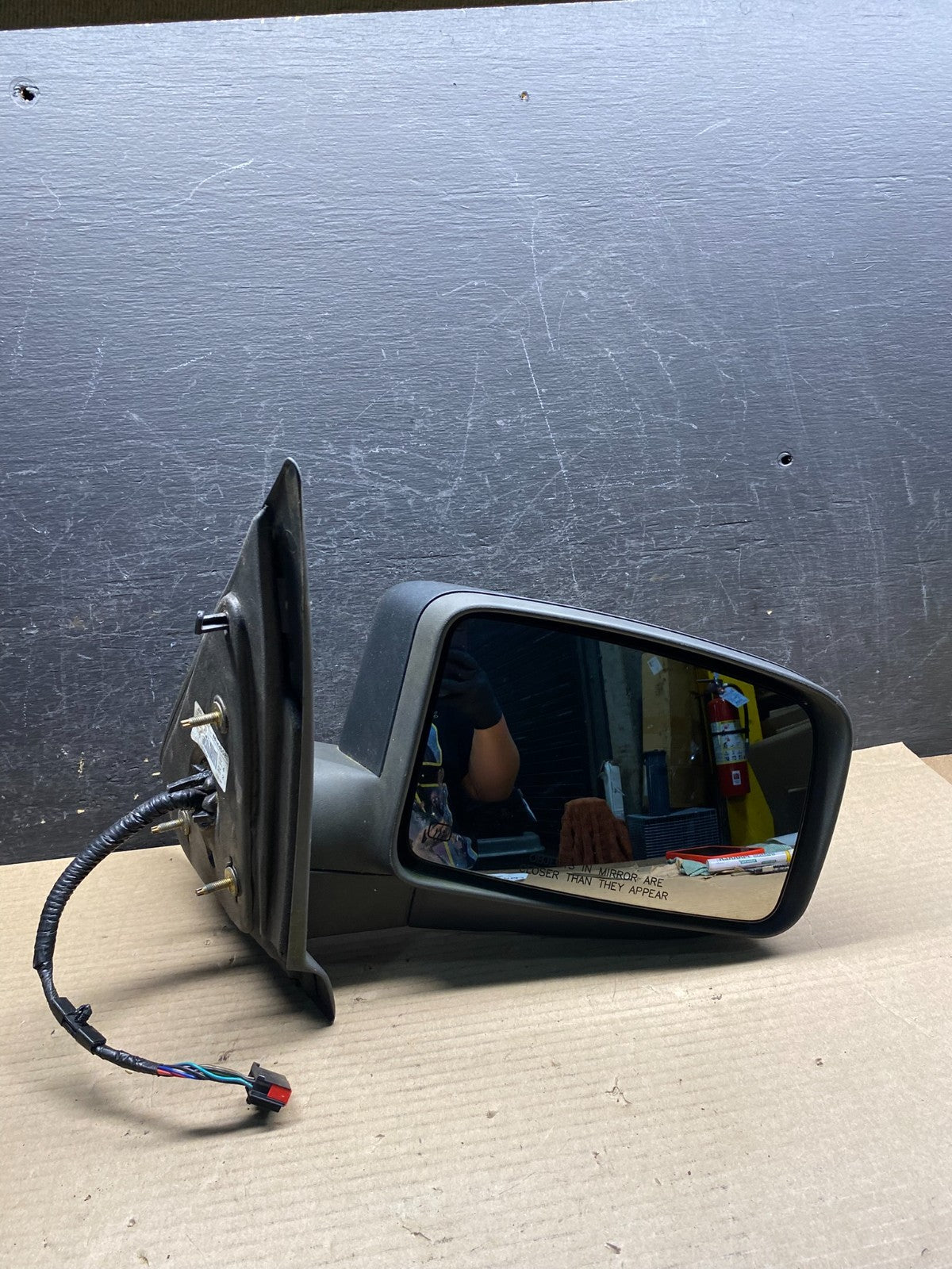 2003-2006 Ford Expedition Right Passenger Side View Door Heated Mirror AH9704 DG9