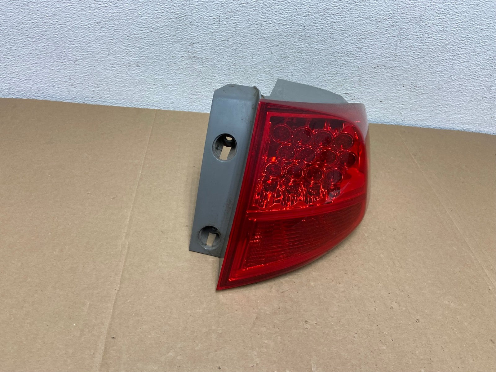 2007 2008 2009 Acura Mdx Right Passenger Rh Side Tail Light Oem AC5591 LK2