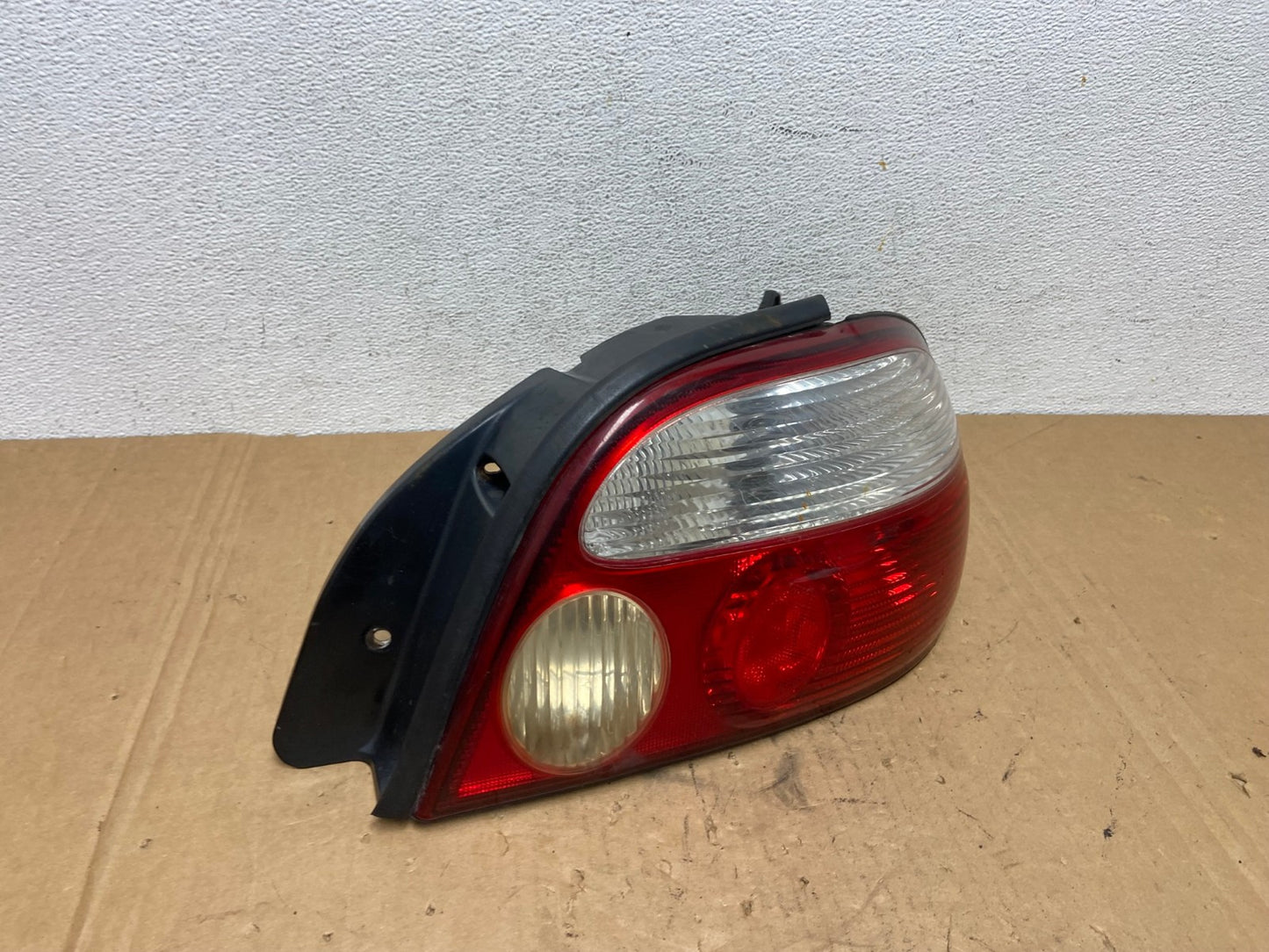 1998 to 2001 Kia Sephia Right Passenger RH Side Tail Light AD3151 LK2