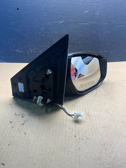 2013 to 2019 Nissan Sentra Right Passenger Side Door Mirror AC8905 DG9