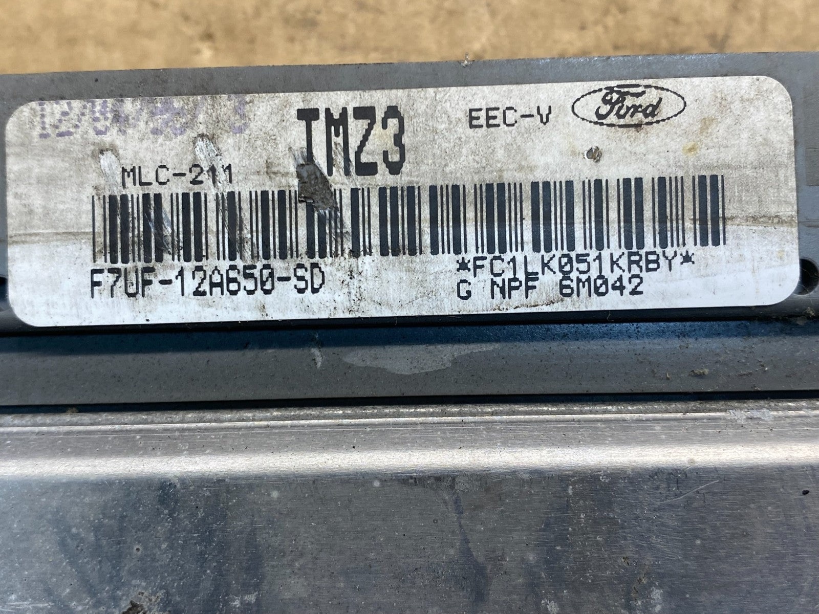1997 Ford E350 ECM ECU Engine Computer Module f7uf-12a650-sd AF8922 DG2