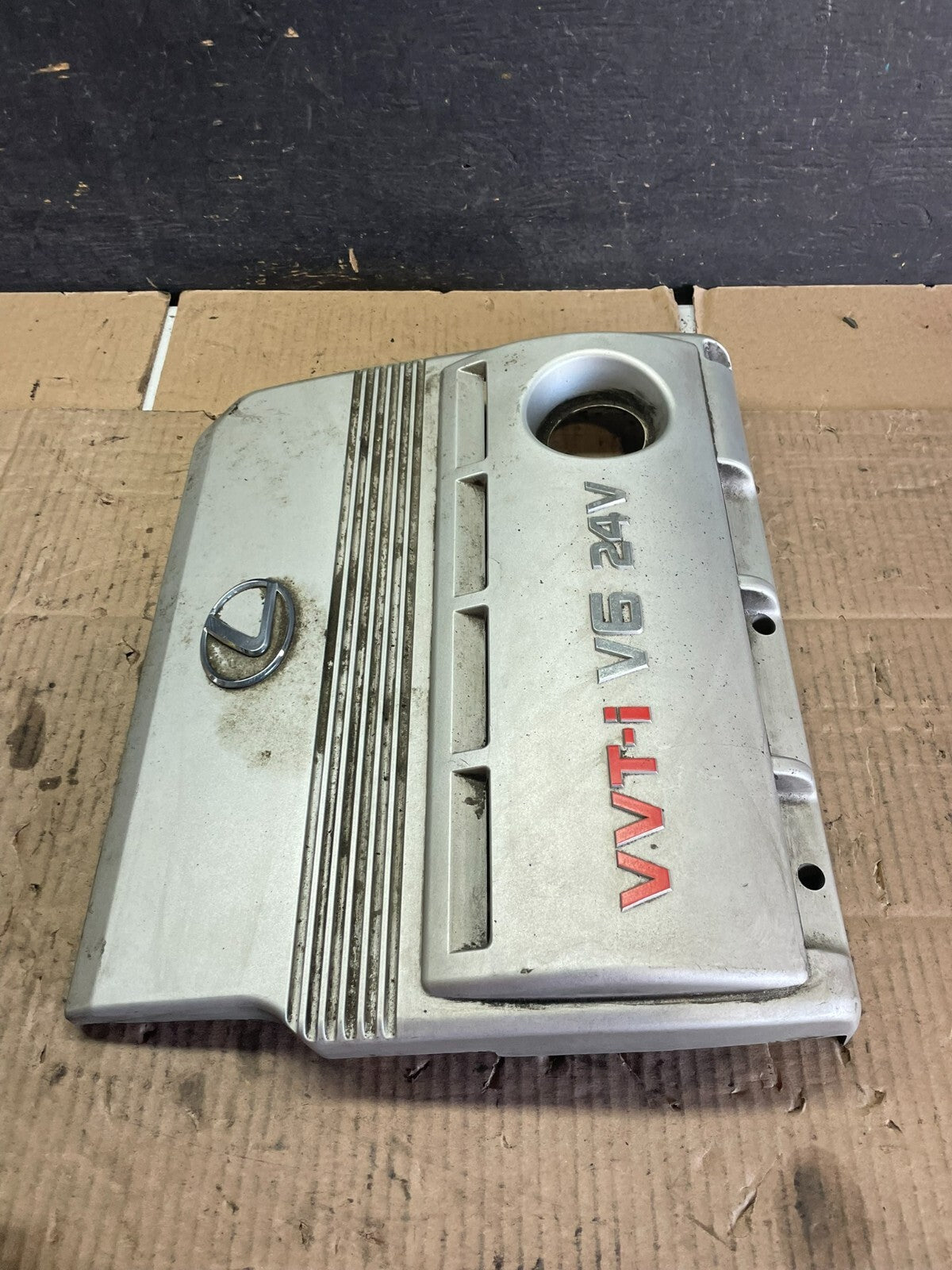 2002 to 2003 Lexus ES300 Engine Motor Cover Trim Panel M2677 PS3
