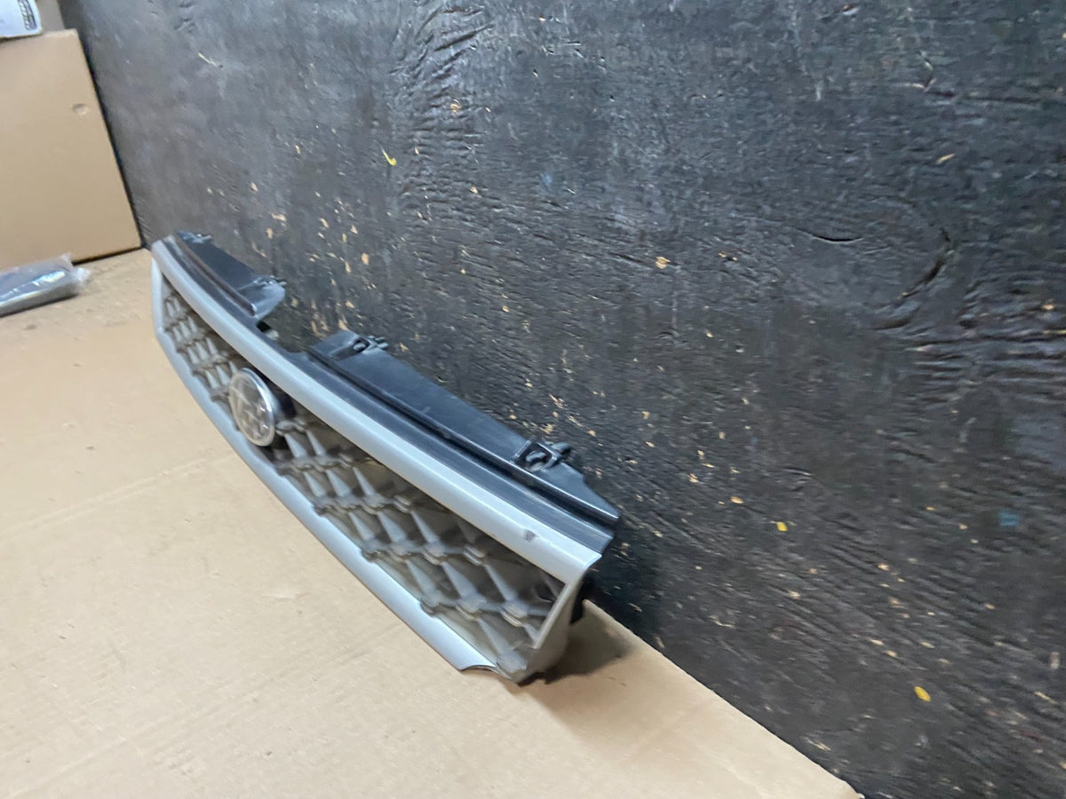 1989 Subaru Legacy Front Grill Grille 91065AA050 X7603 PS1