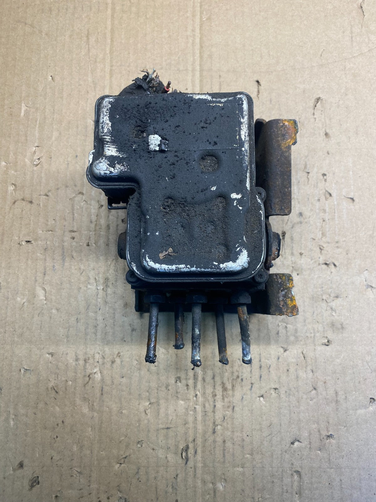2004 - 2007 Chevrolet Silverado GMC Sierra ABS Anti-Lock Brake Module ab4352 DG0