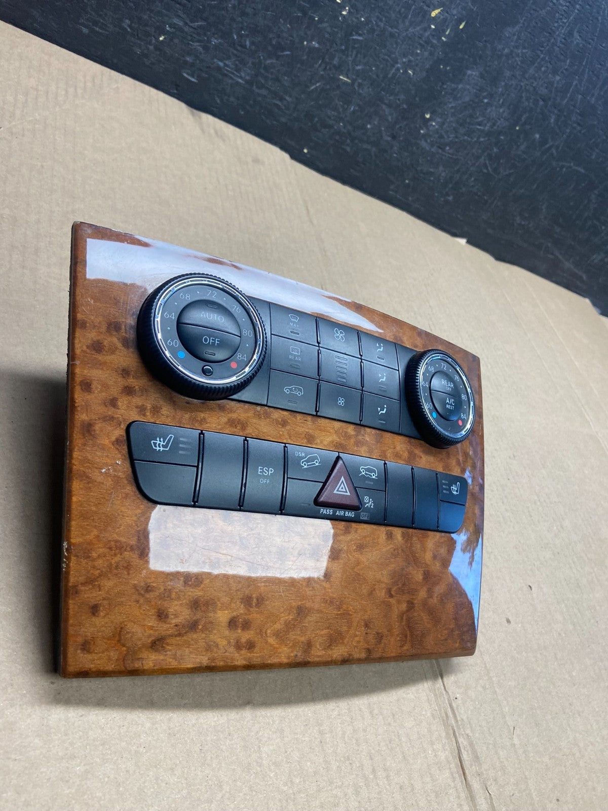 2006 2008 2009 Mercedes ML350 AC Temp Heater Climate Control AE4213 DG2