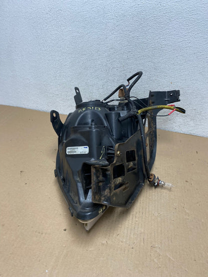 2005 to 2007 Ford Five Hundred Halogen Right Passenger Side Headlight AF3113 LK11