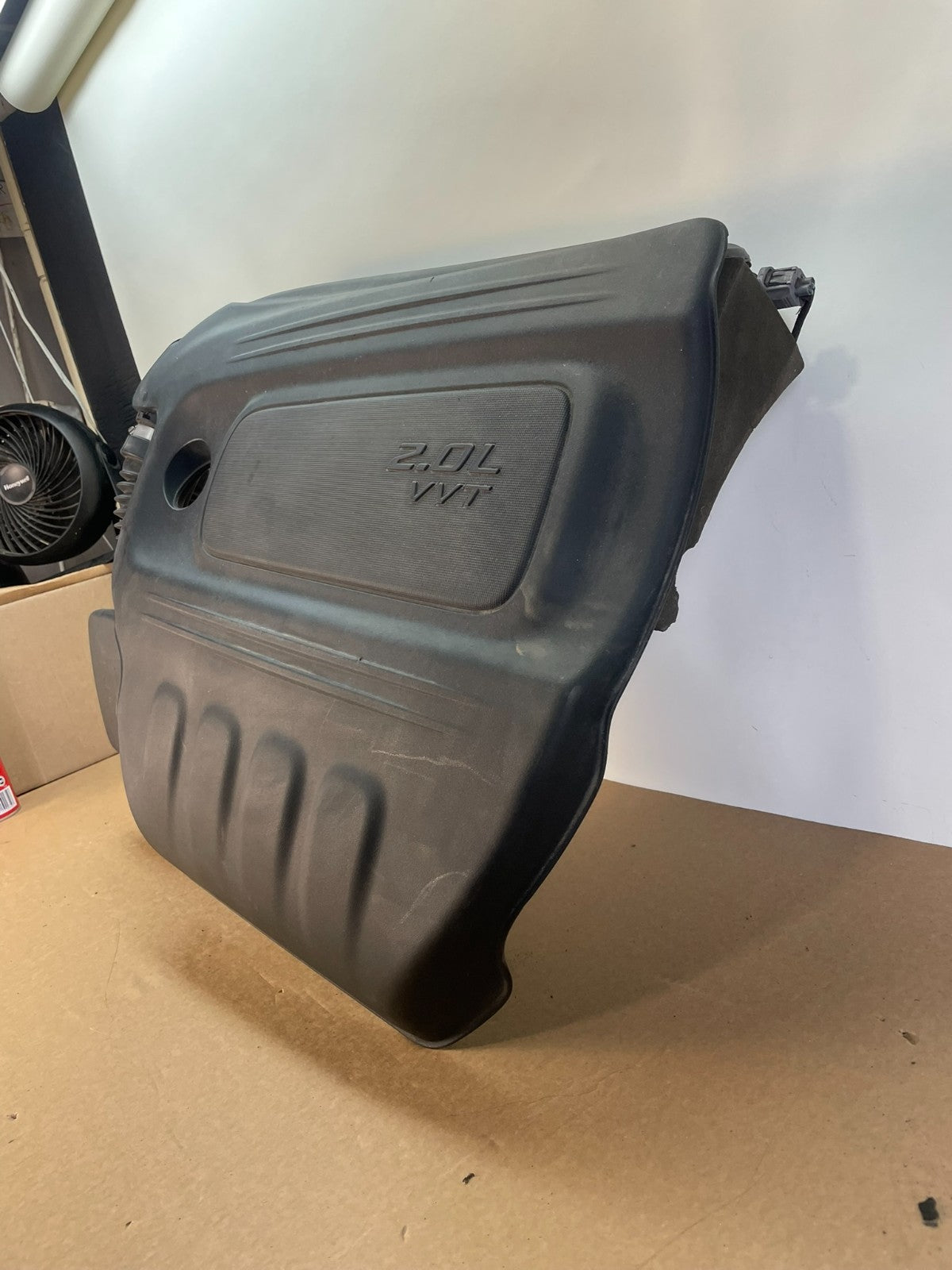 2013 to 2016 Dodge Dart 2.0L Engine Motor Cover Shield AG3018 DG1