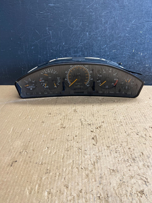 1996 to 1999 Mercedes W140 S420 Instrument Cluster Speedometer AF1596 DG0