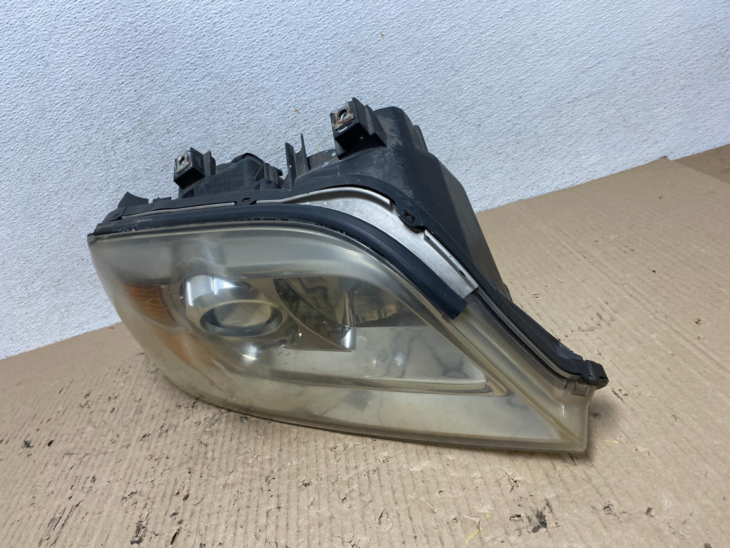 2004 2005 2006 Acura MDX Right Passenger RH Headlight Halogen AF6059 DW1
