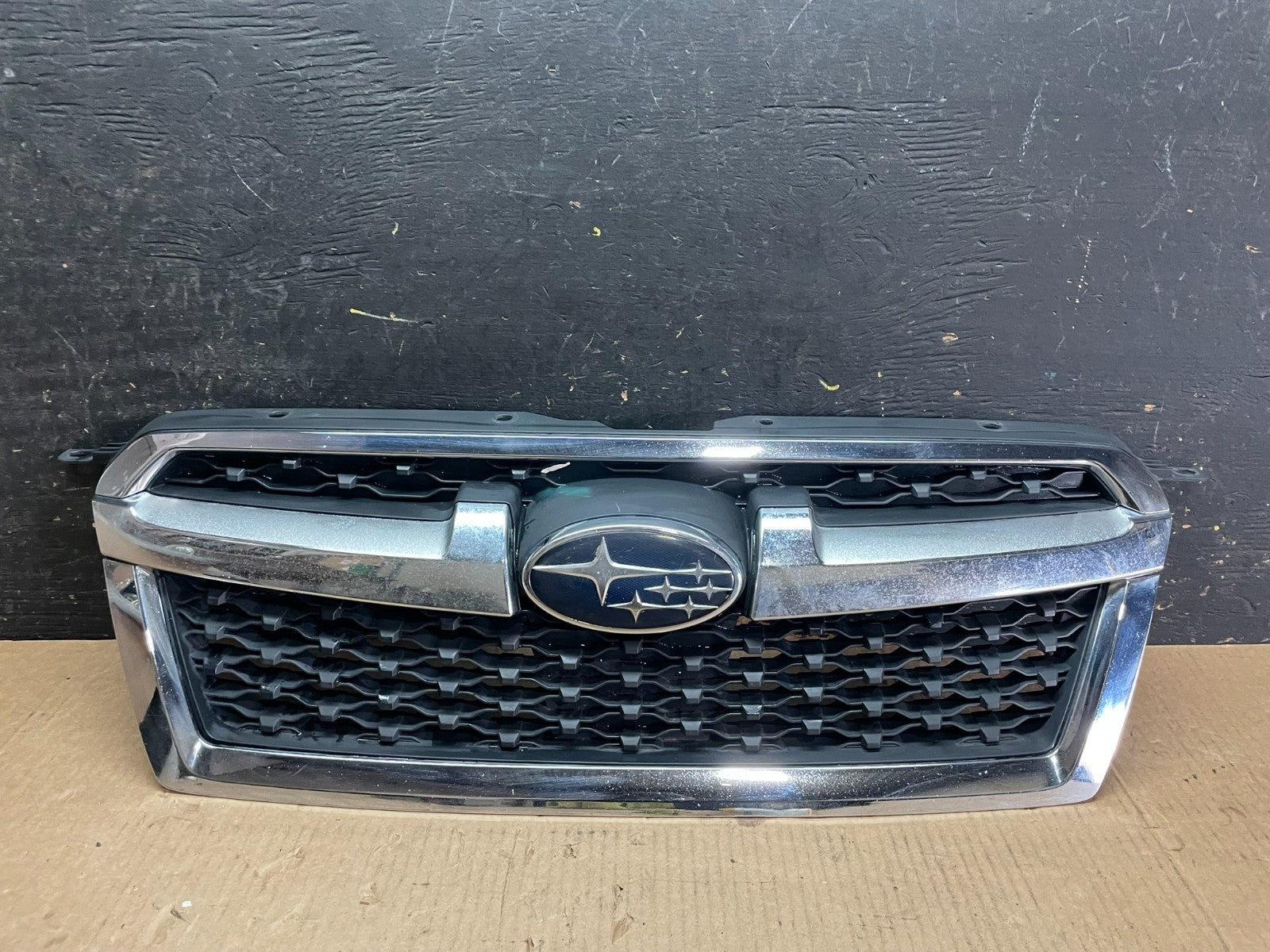 2012-2016 Subaru Impreza Crosstrek Front Upper Grill Grille Aftermarket Y9623 DG0