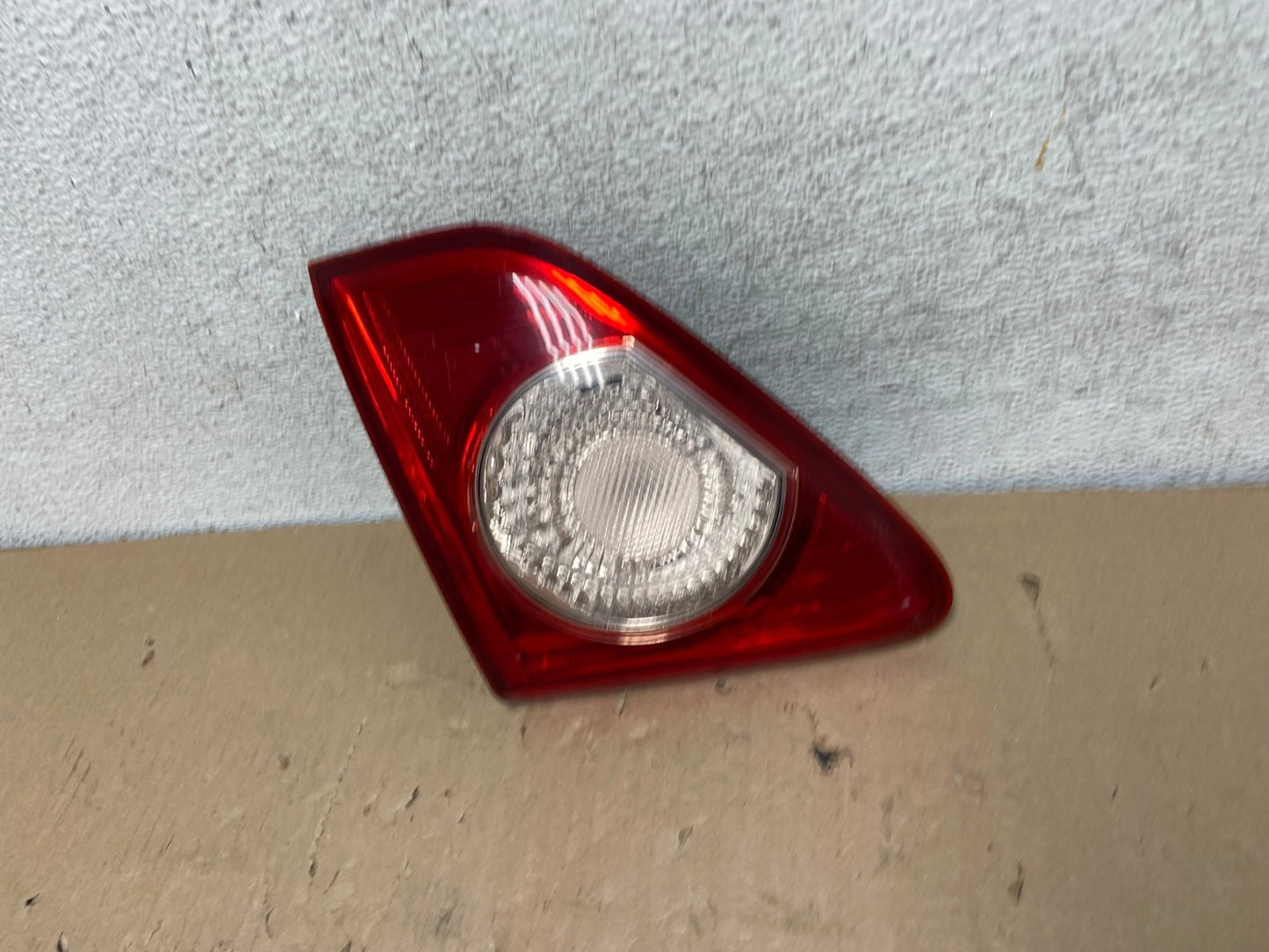2009-2010 Toyota Corolla Left Driver Lh Side Tail Light Inner AF3252 LK1