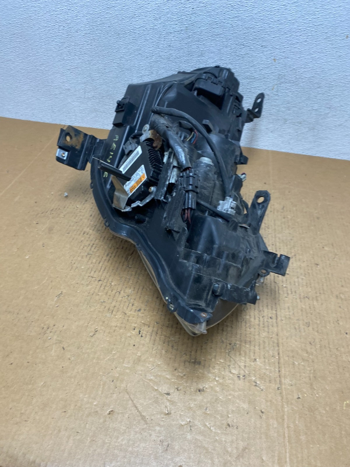 2006 to 2010 Infiniti M35 Left Driver Side Hid Xenon Headlight AE1486 DW5