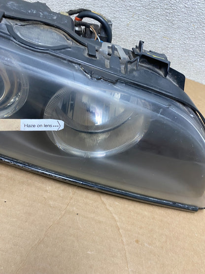 2001-2003 BMW E39 5 Series Headlight Right Passenger Side XENON Z1259 DW4
