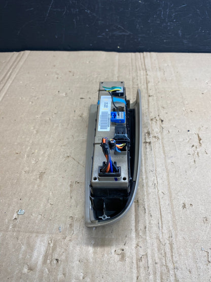 2003 to 2006 Suburban Tahoe Yukon Front Left Driver Window Switch Oem ab8952 DG4