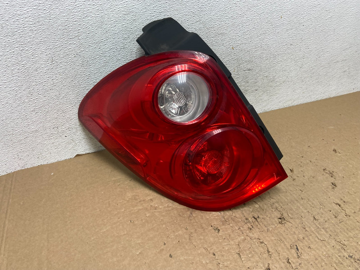 2010 to 2015 Chevrolet Equinox Left Driver Lh Side Tail Light AF8371 DW2
