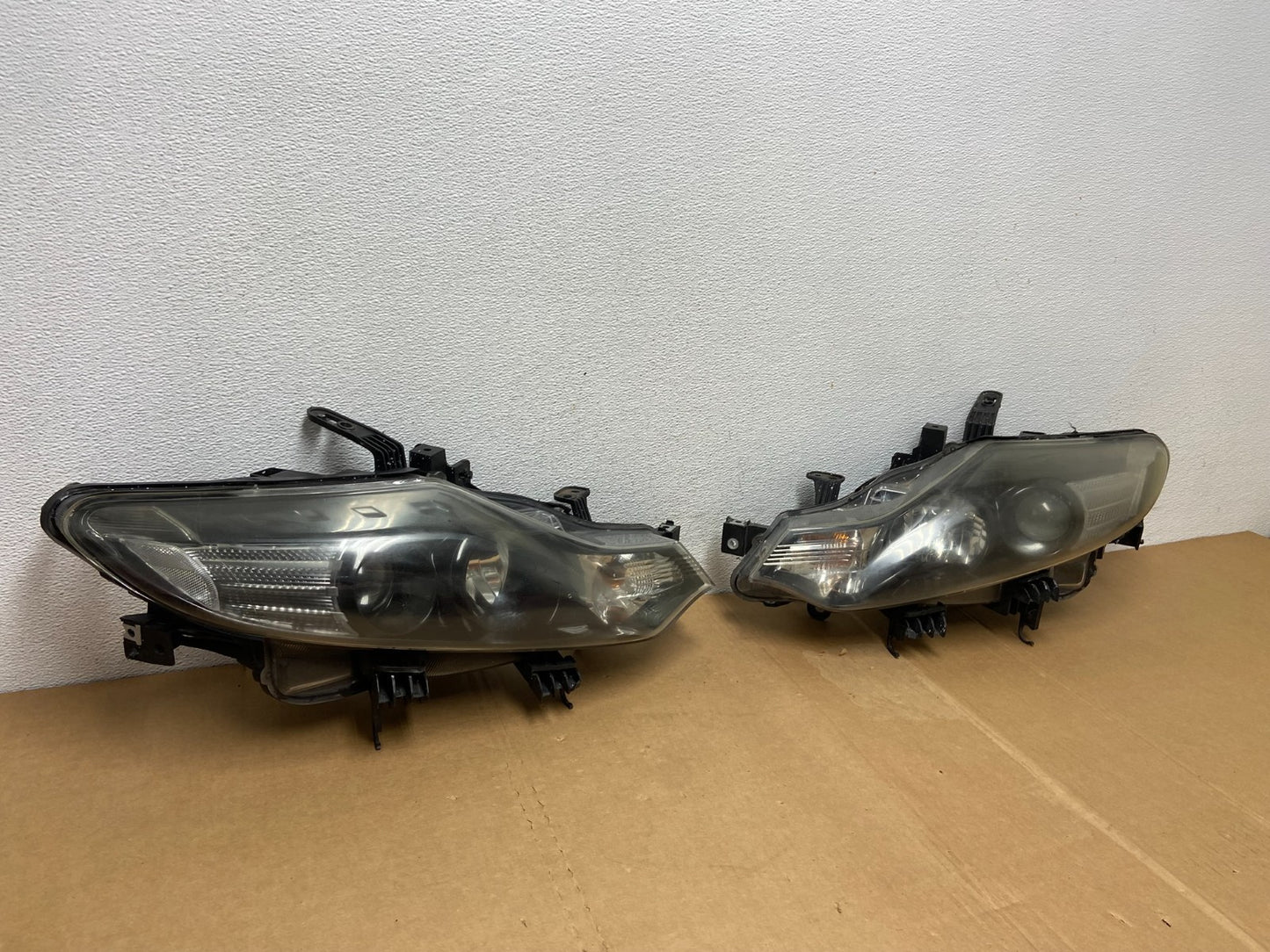 Halogen 2011 2012 2013 2014 Nissan Murano Headlights Left+Right AC8372 DW2
