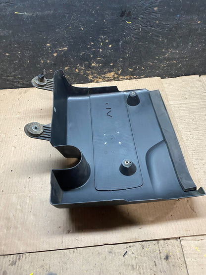 2013 to 2016 Nissan Pathfinder Engine Cover Motor Shield W5765 DG8
