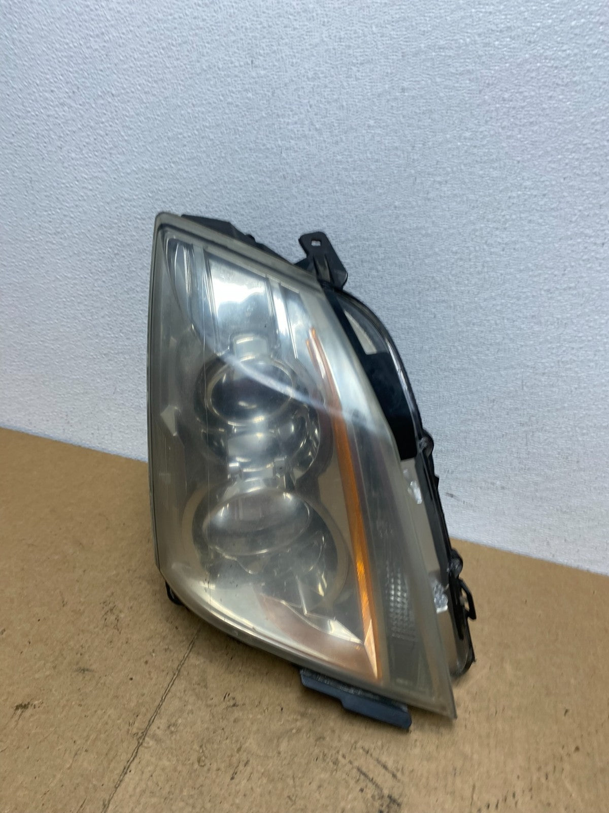 Halogen 2008 to 2014 Cadillac CTS Headlight Right Passenger Rh AC3622 DW0