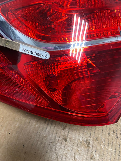 2013-2016 Hyundai Santa Fe Left Driver LH Side Tail Light AE0626 LK3