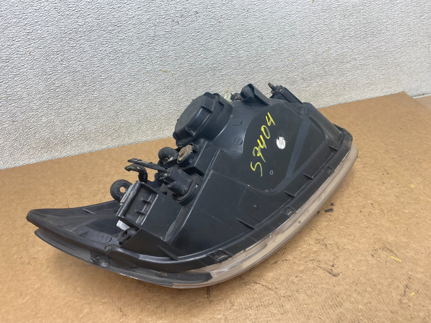 2007 2008 2009 Kia Spectra Left Driver Lh Side Headlight S7404 DW8