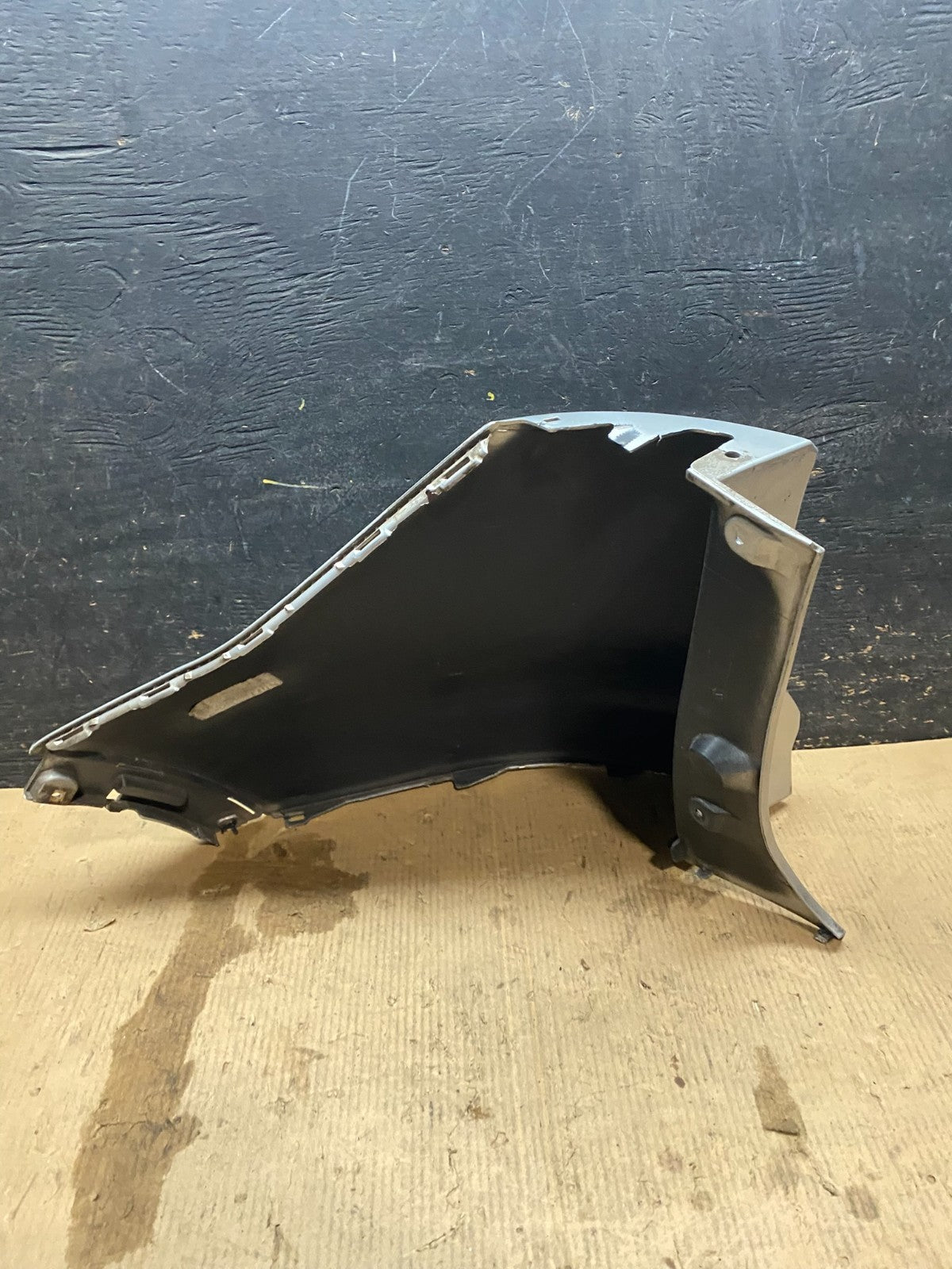 2013 to 2016 Ford Escape Rear Right Passenger RH Side Bumper Cover Oem X3190 DG9