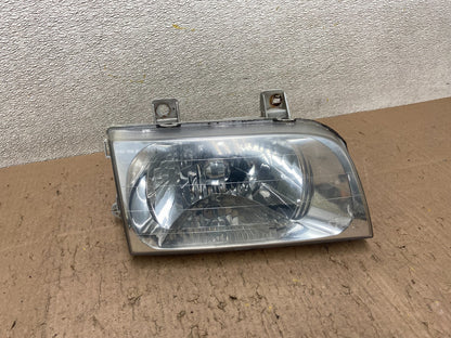 1998 to 2002 Kia Sportage Right Passenger RH Halogen Headlight OEM Y4964 DG0