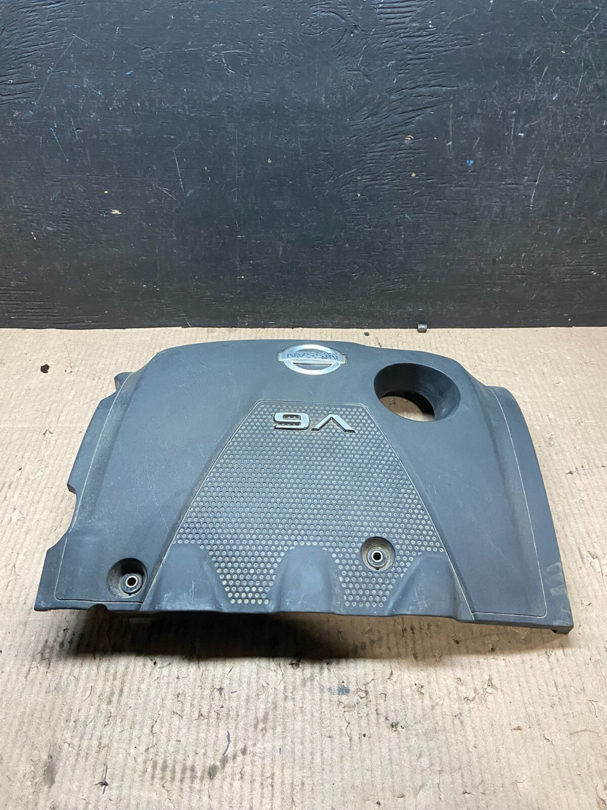 2009 to 2014 Nissan Maxima 3.5L Engine Cover i3730 PS1
