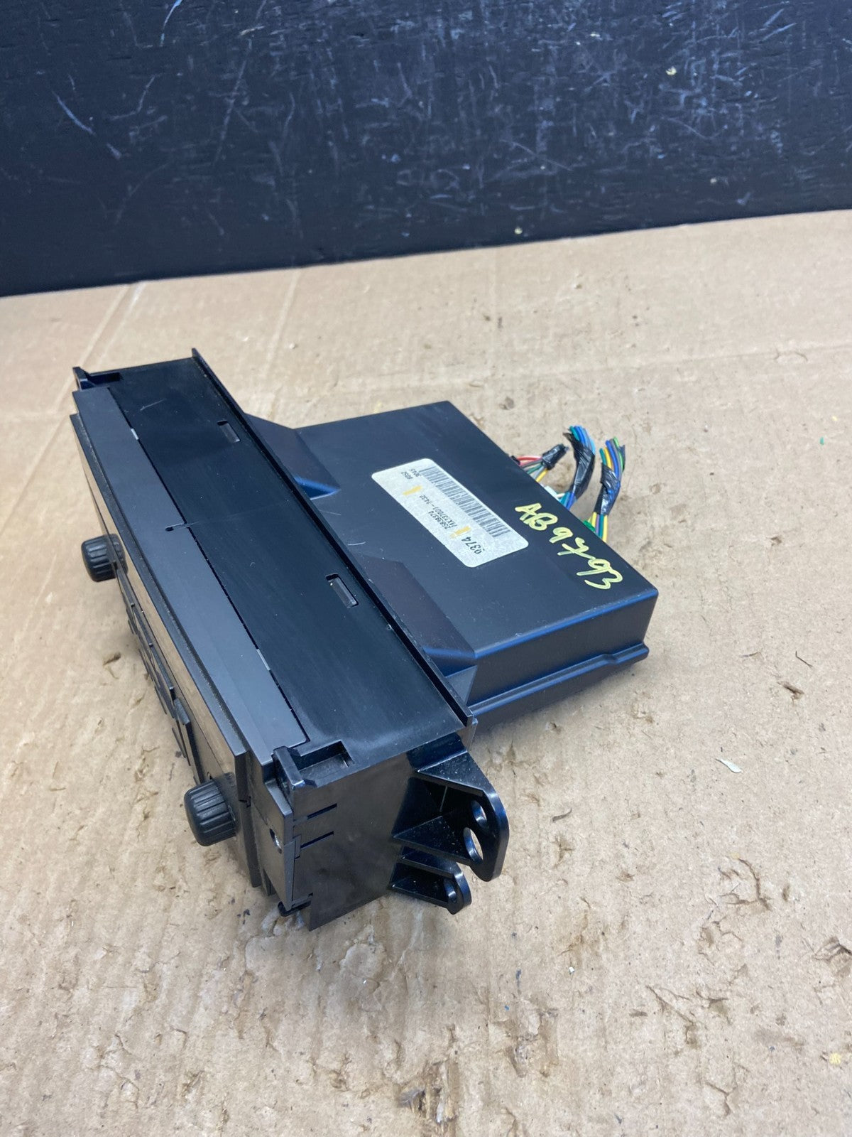 2005 to 2007 Cadillac STS AC Heater Climate Control Panel AB9793 DG2