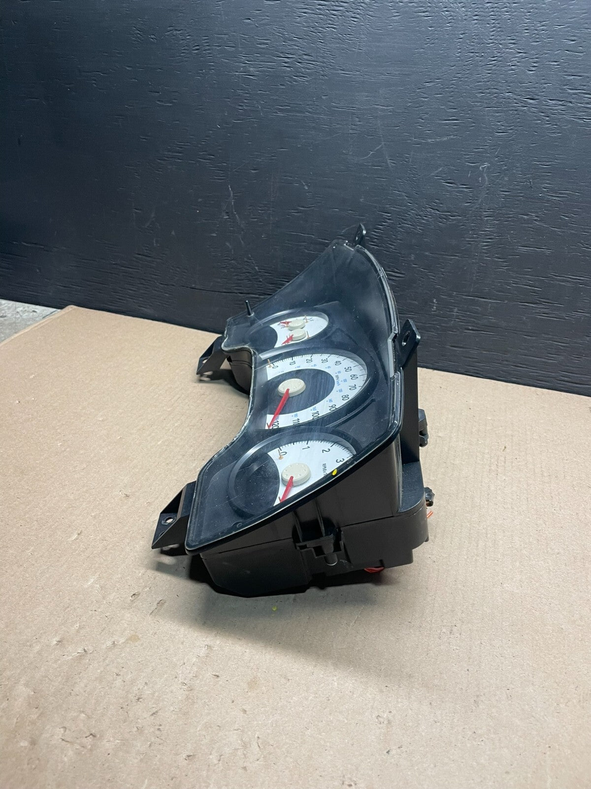 2007 Dodge Dakota Speedometer Instrument Cluster Gauges p56049692af E18102