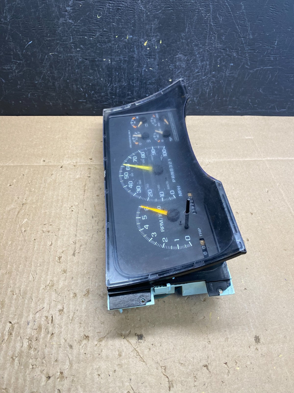 1995-1999 Silverado/Sierra/Yukon/Tahoe Speedometer Instrument Cluster AC6676 DG1
