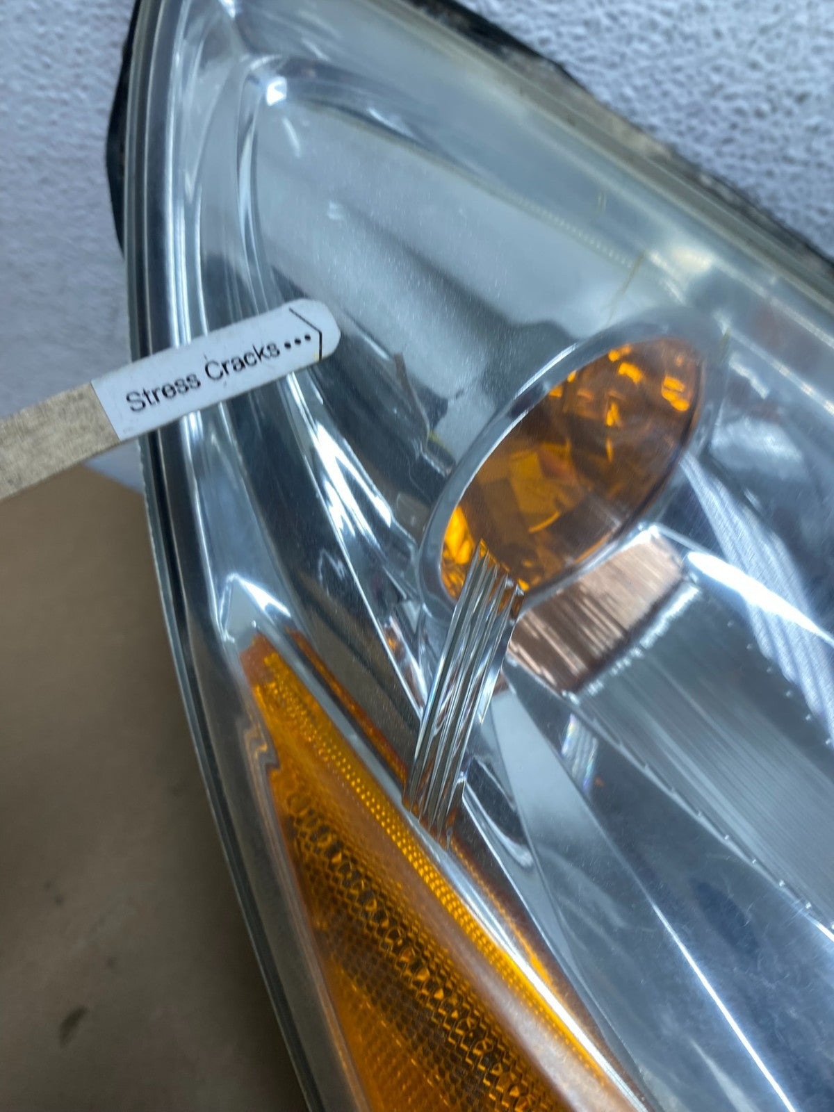 2010-2012 Subaru Legacy Outback Right Passenger Headlight AD7877 DW4