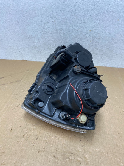 2007 2008 2009 Kia Sorento Right Passenger RH Side Headlight Halogen AG0551 DW5