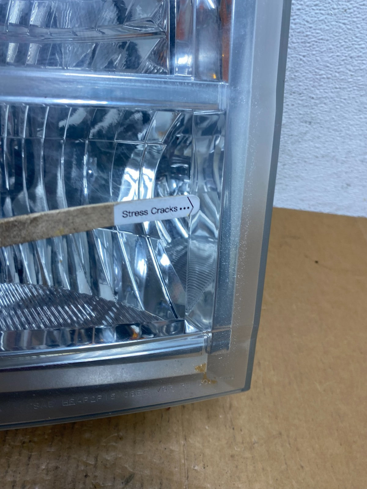 2008-2014 Ford Econoline E150 E250 E350 Right Passenger Headlight AE0587 DW4