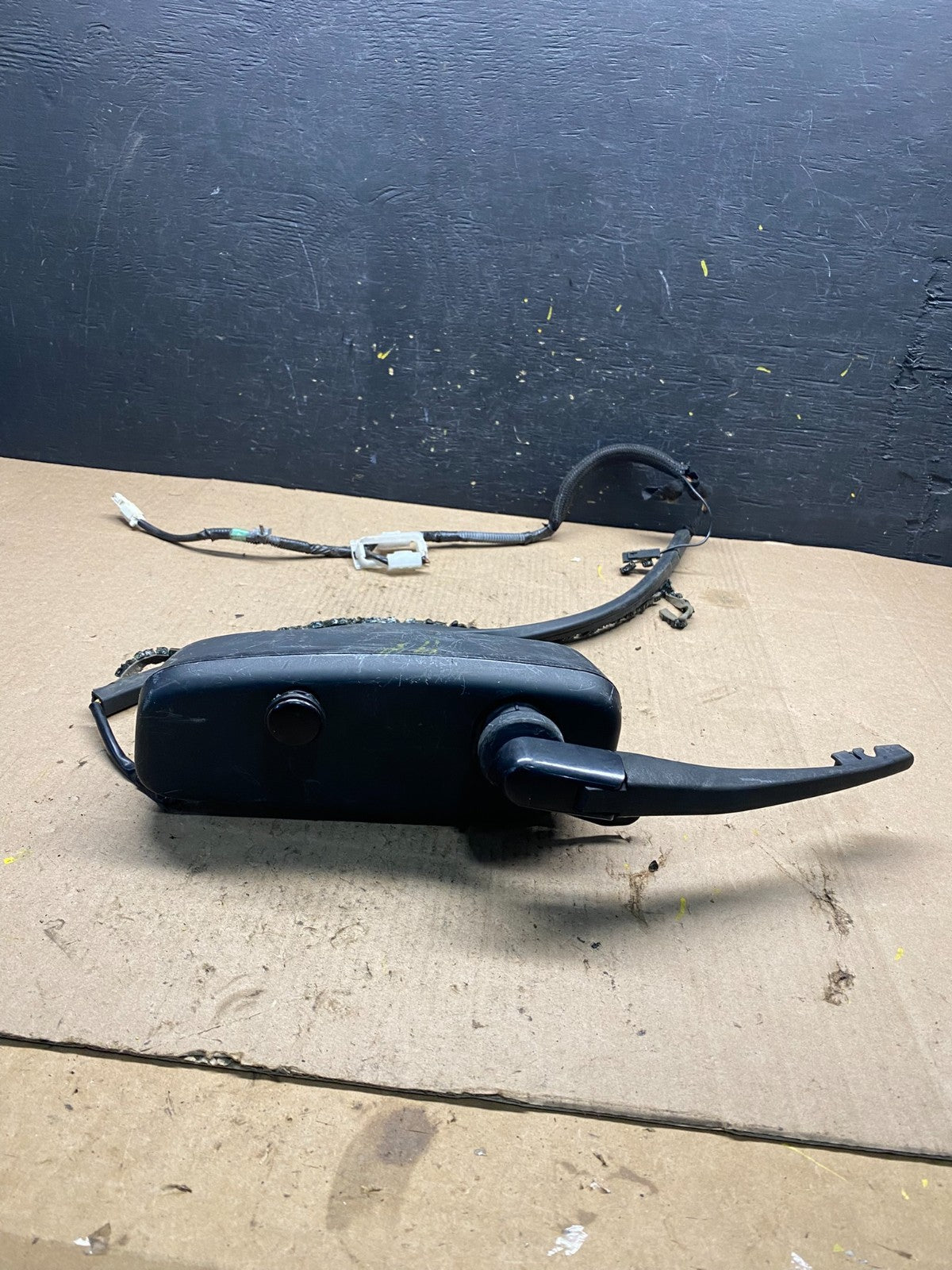 2005-2012 Nissan Pathfinder Back Door Rear Wiper Motor Wiper Blade R6525 DG0